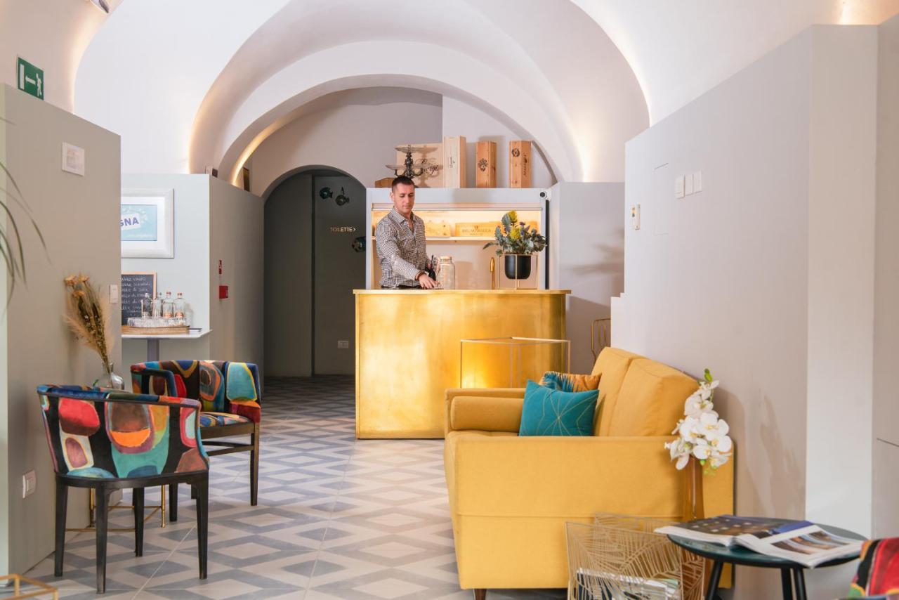 Boutique Hotel De La Ville Laigueglia Luaran gambar